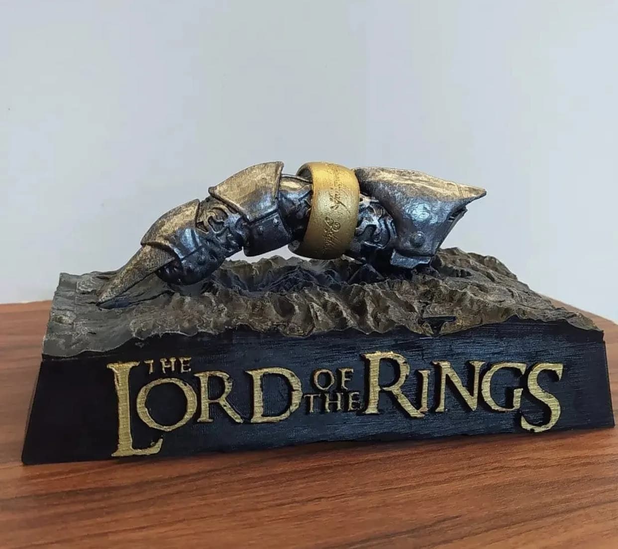 STL - El Señor de los Anillos: Dedo de Sauron con el Anillo Único render 1