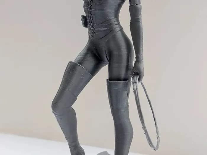 STL - Figura de cazadora render 5