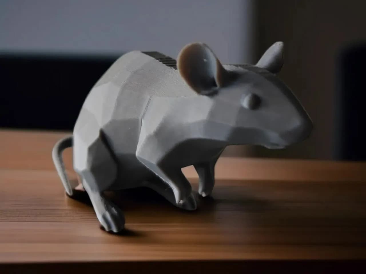 STL - Low poly stylized mouse figure