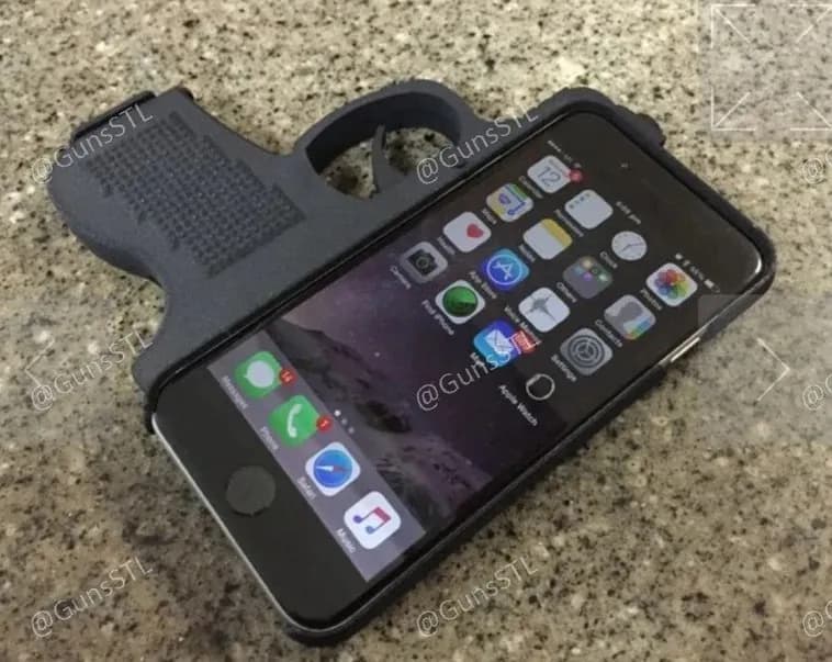 STL - Funda para iPhone 6 con diseño de pistola render 1