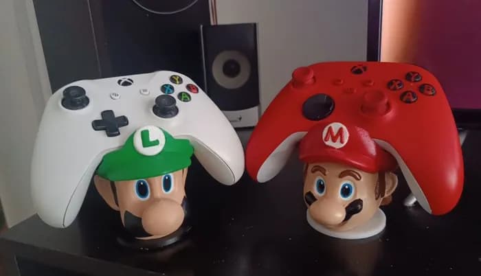 STL - mario head x box controller holder render 1