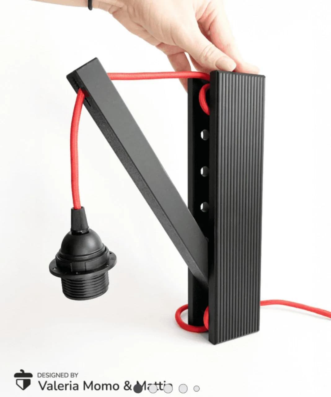 STL - Soporte de pared ajustable para lámpara render 1