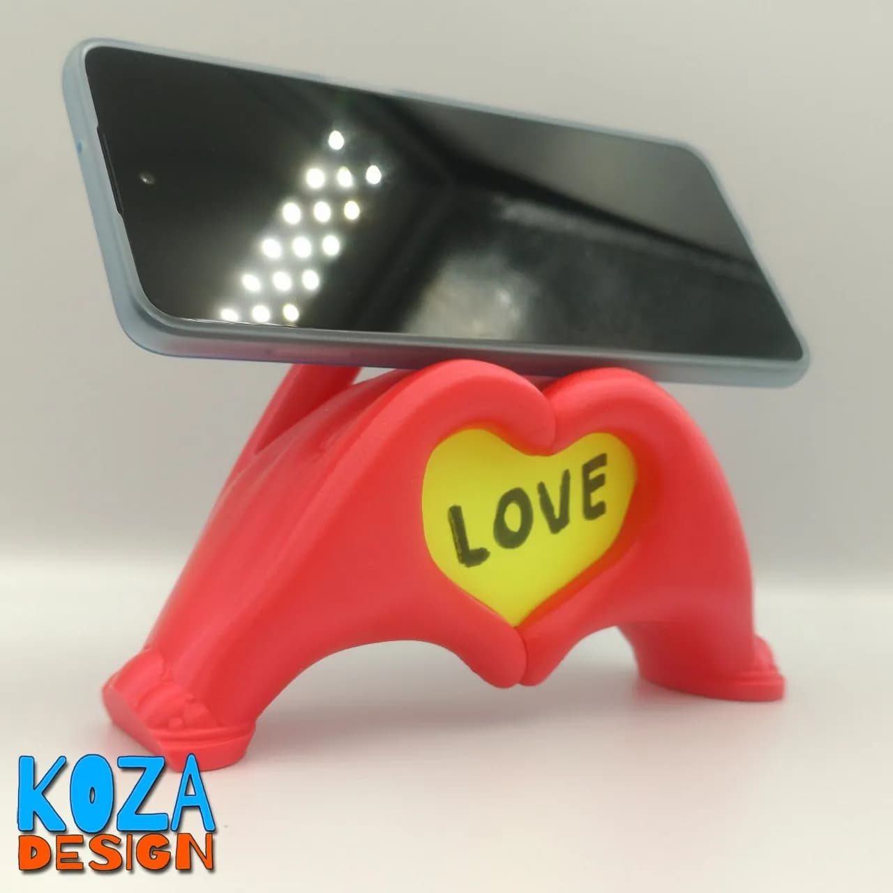 STL - Soporte de teléfono con manos de corazón 'Love' render 1