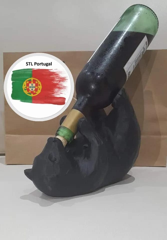 STL - Soporte para botella de vino con diseño de oso render 2