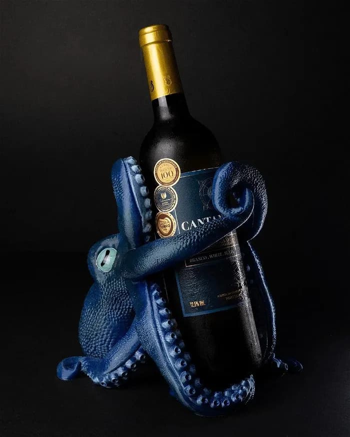 STL - Soporte para botella de vino pulpo render 1