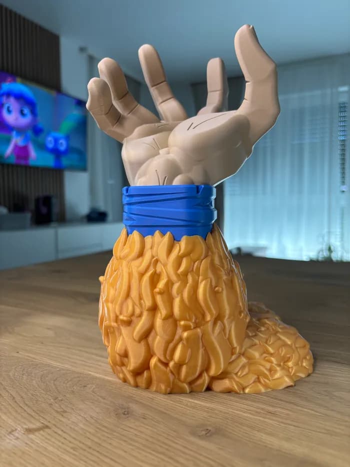 STL - Soporte para control de videojuegos estilo "Manos de Goku" render 2