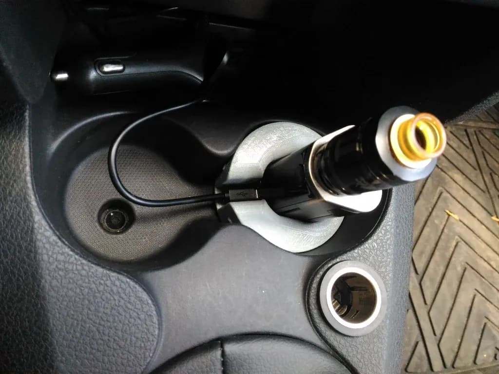 STL - Soporte para vapeador en portavasos de coche render 2