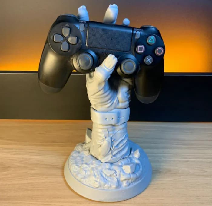 STL - the zombie controller holder render 1